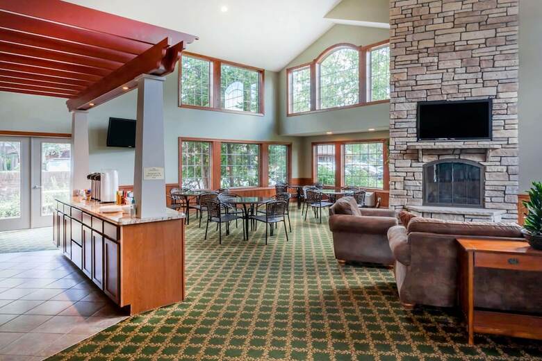 Motel Howard Johnson By Wyndham Traverse City