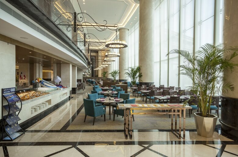 Wuhan Liantou Penisula Hotel & Resort