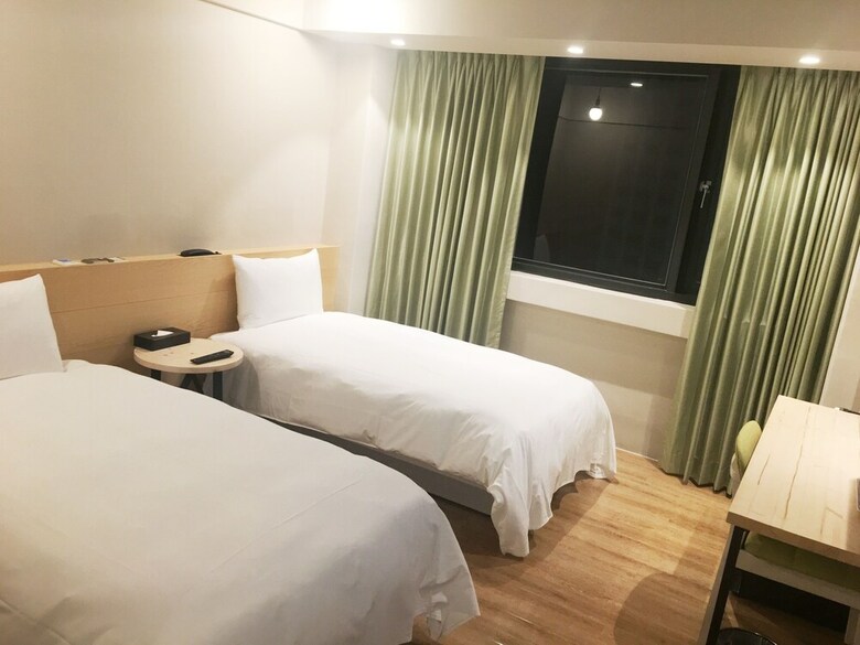 Li Gang Hotel II