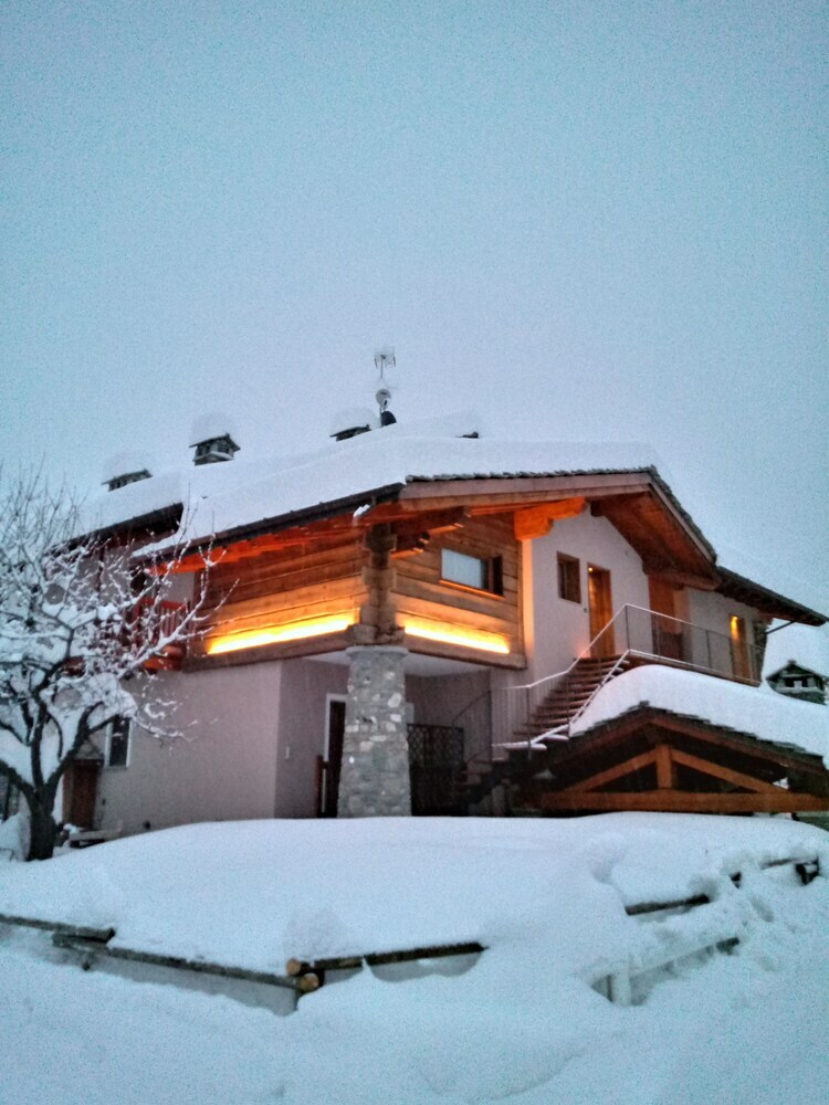 Hotel Maison Bionaz Ski & Sport