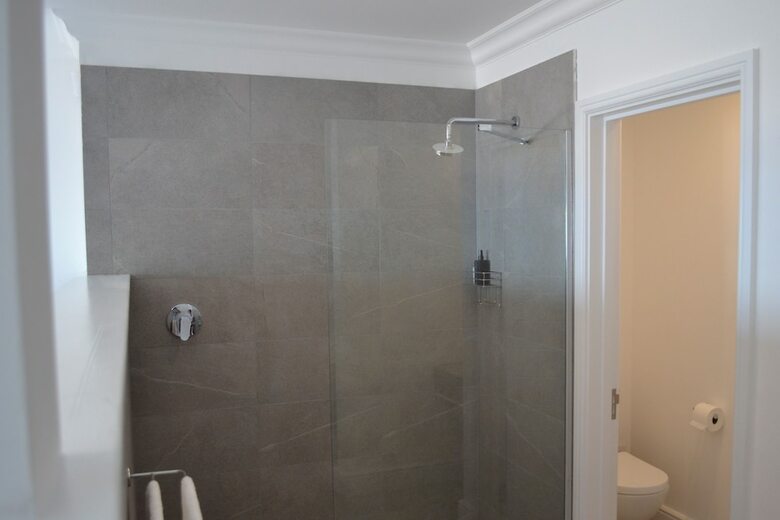Hotel Oceans Drift Guest House - Adults Only