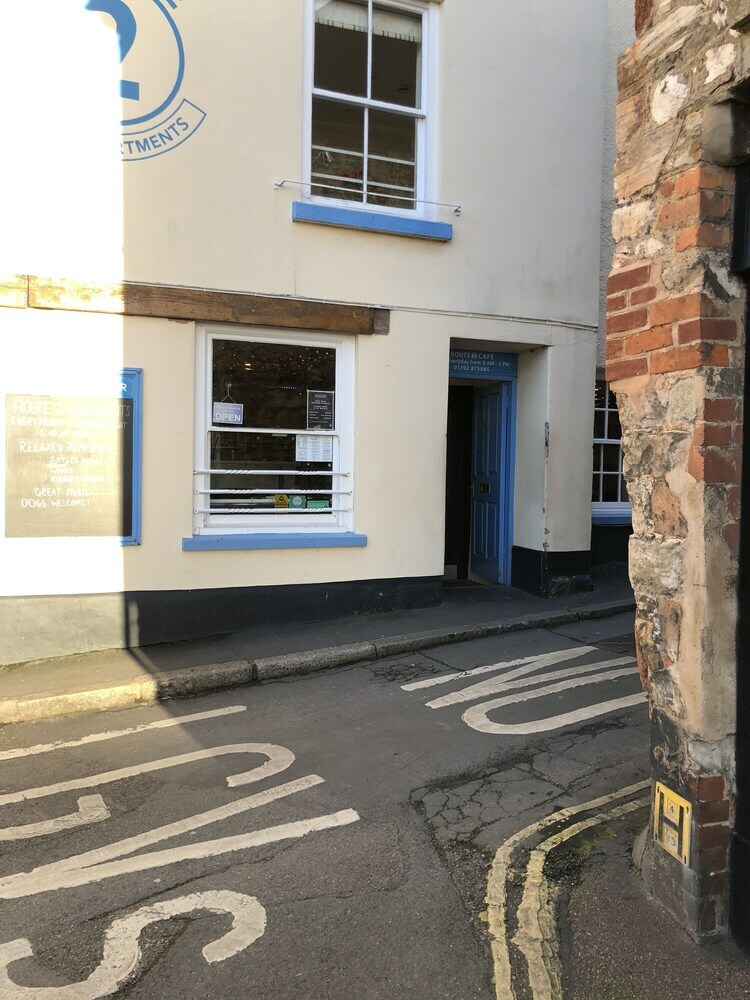 Aparthotel Route 2 Topsham