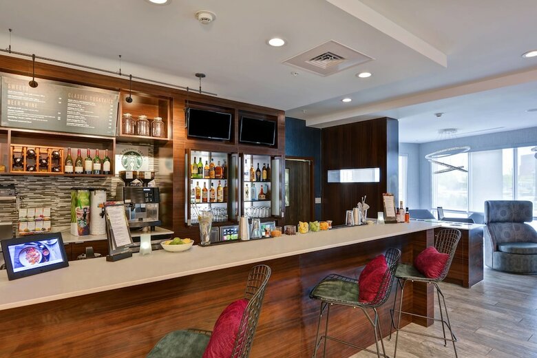 Hotel Courtyard By Marriott Long Island Islip/courthouse Complex