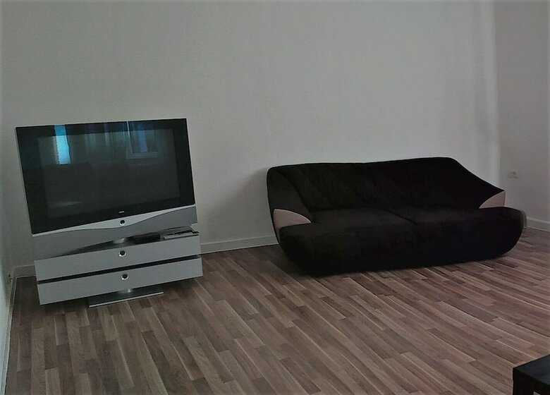 100 M2 - 3 Room Apartment