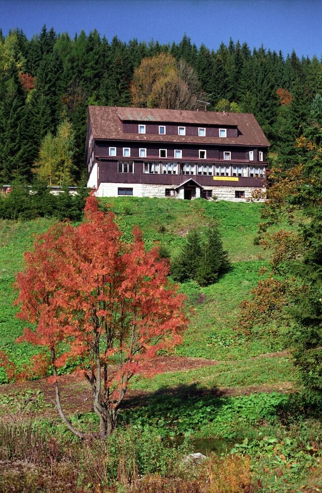 Horsk� Hotel Flora