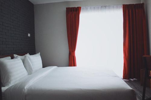 Henry's Hotel & Gastropub