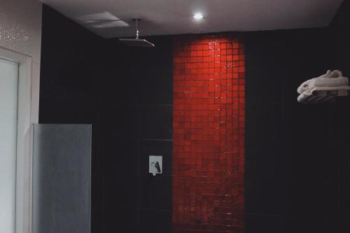 Henry's Hotel & Gastropub