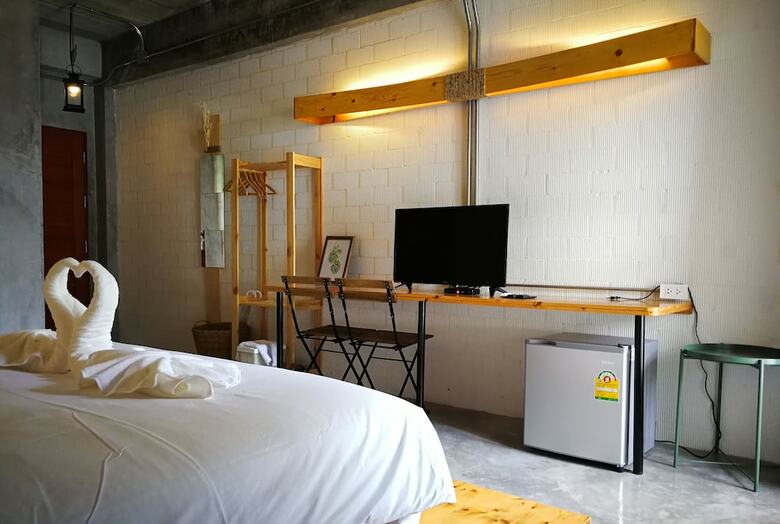 Hotel Hink Poshtel Phangnga