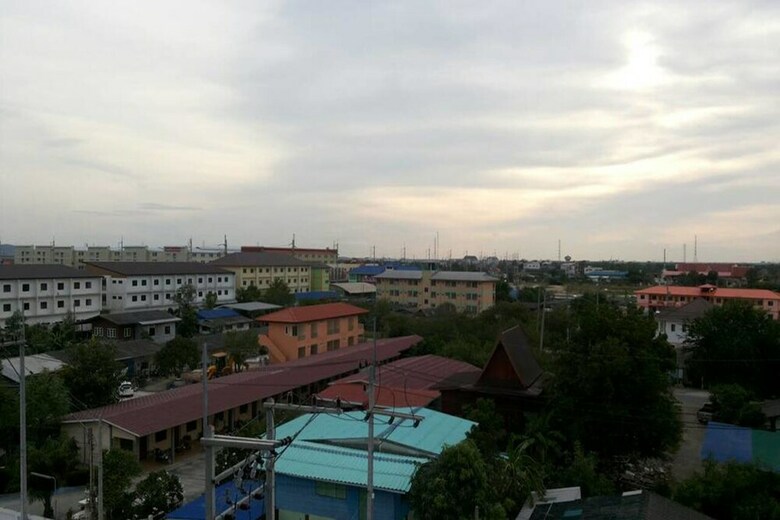 Hotel Apartment Baan Khun Mae