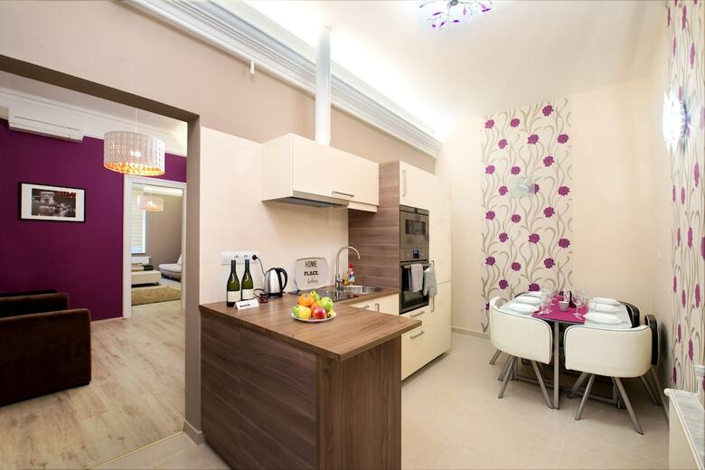 Dfive Apartments - Szinyei