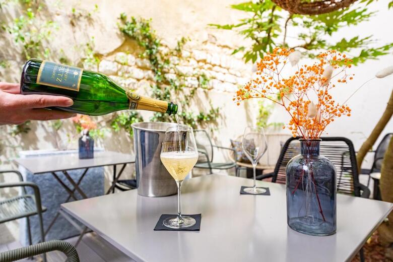 Hotel H�tel Azur Reims