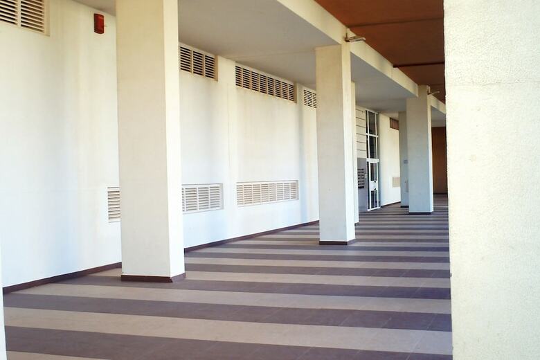 Apartamentos Tavernes Gand�a 3000