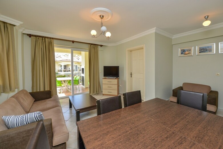 Sunset Beach Villas And Apartments