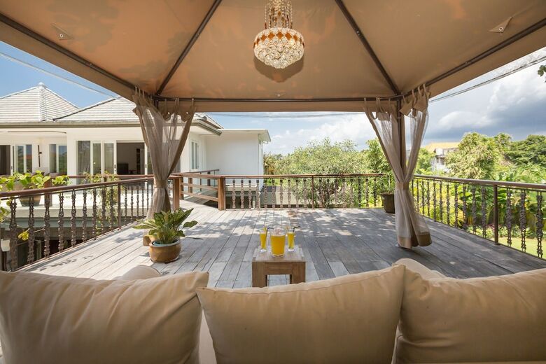 Jadine Bali Villa By Nagisa Bali