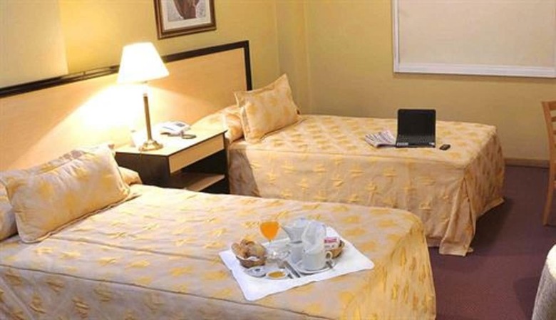 San Nicol�s Plaza Hotel