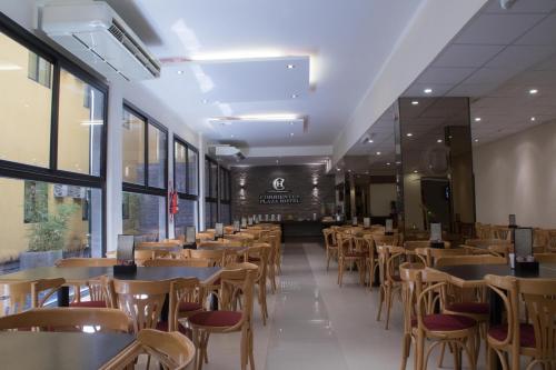 Corrientes Plaza Hotel