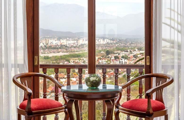 Hotel Altos De La Vina
