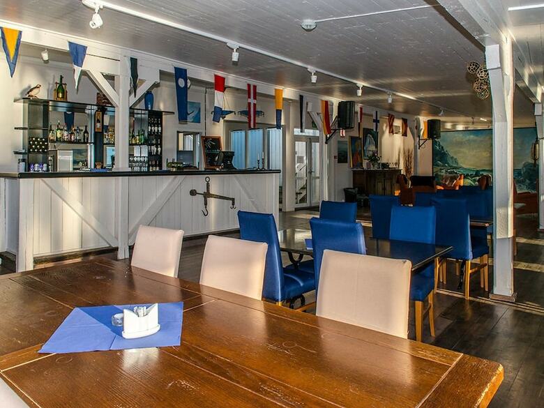 Lofoten Arctic Henningsv�r Hotel