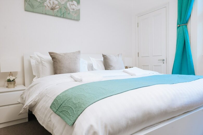 Apartamentos Mayfair Guesthouse