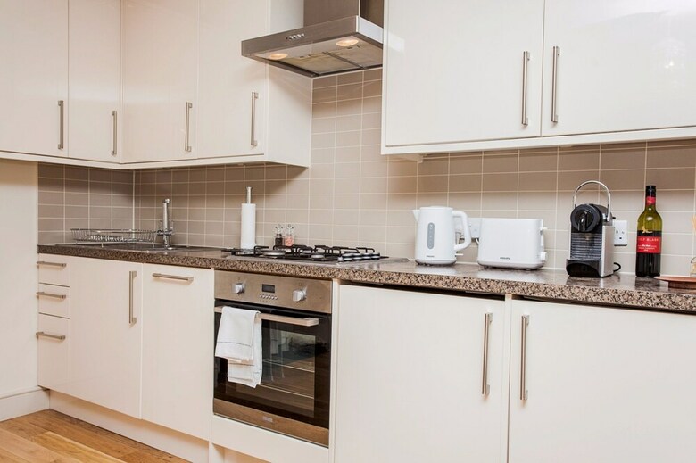 Apartamentos Bright &spacious Central 1 Bed Basement Flat