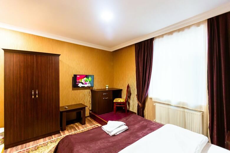 Renessans Hotel Baku