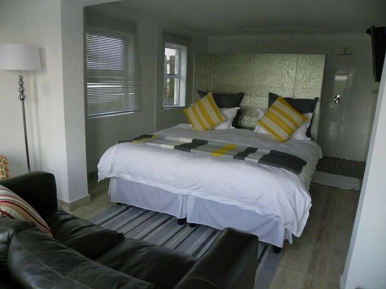 Hotel Blue's Guest House