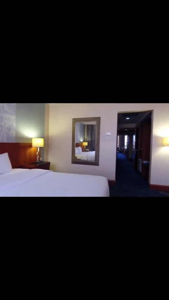 Hotel Ramada By Wyndham Al Hada