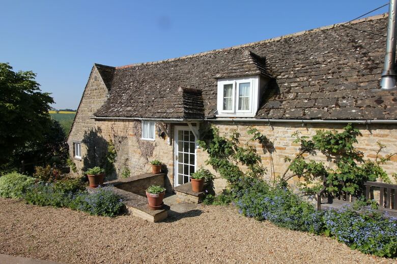 Apartamentos Manton Lodge Farm