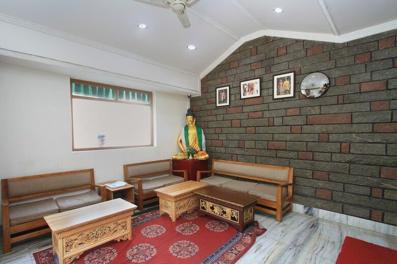Hotel Oyo 10346 The Himalayan Inn