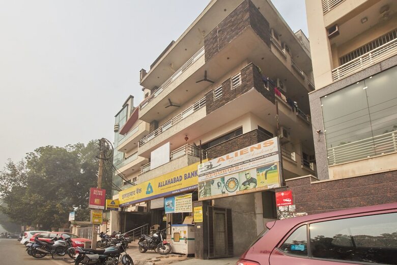 Hotel Oyo 3594 Kamla Nagar