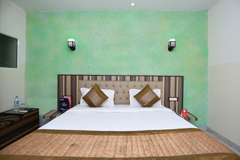 Hotel Oyo 5409 Airport Inn