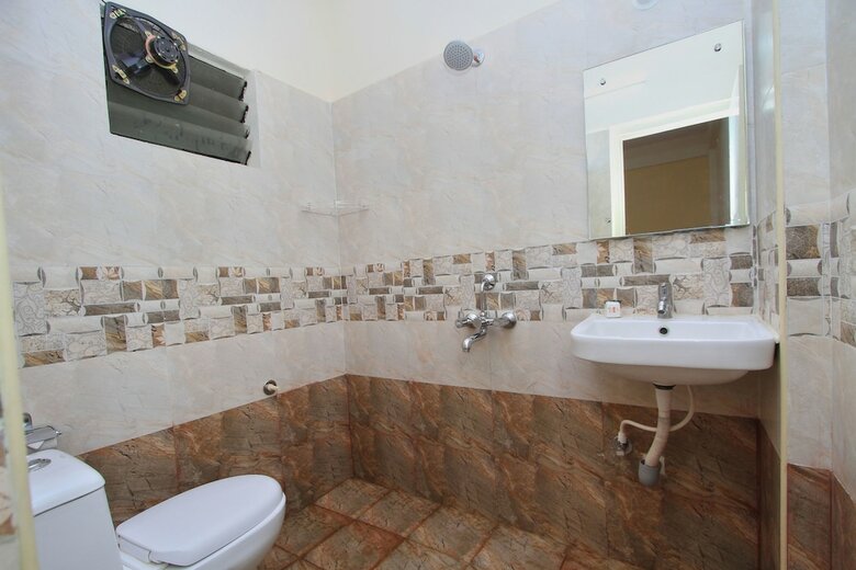 Oyo 10258 Hotel Hibiscus Hebbal