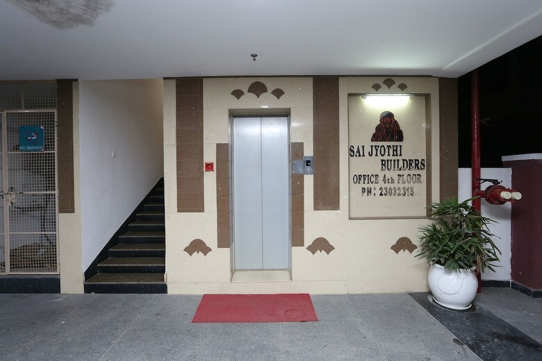 Hotel Oyo 3586 Ssr Luxury Rooms