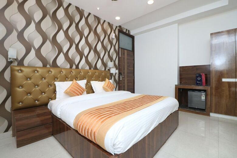 Oyo 9999 Hotel Sea Heaven