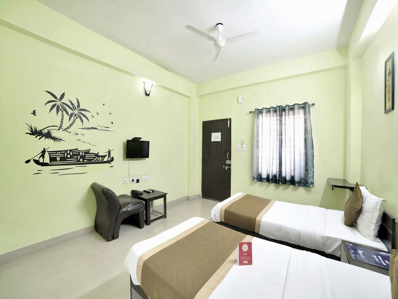 Hotel Oyo 5564 Hitech Suites