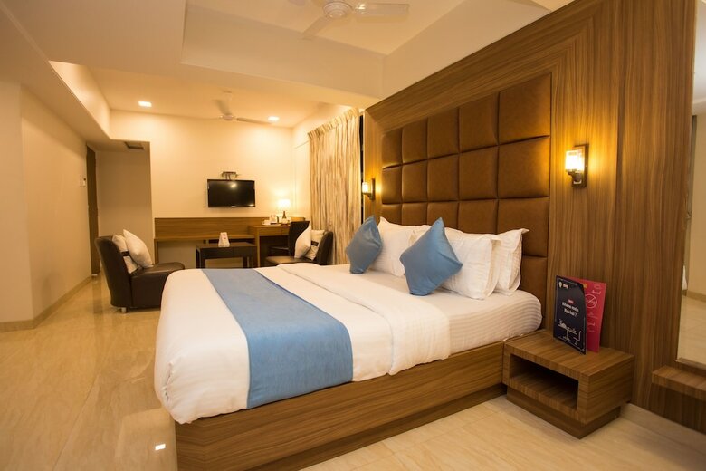 Hotel Oyo 8850 J K Regency