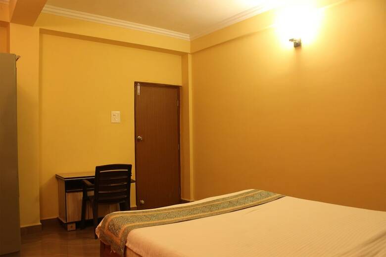 Oyo 9211 Home Party Place 2 Bhk Candolim