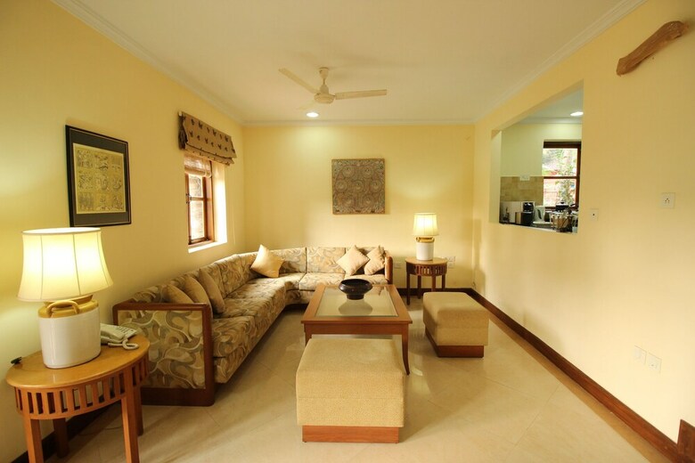 Oyo 10785 Home Bright 1 Bhk Sunset Beach