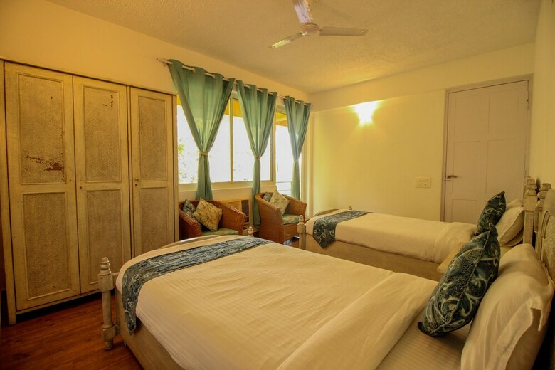 Apartamentos Oyo 9881 Home Pool View 2bhk Varca Beach