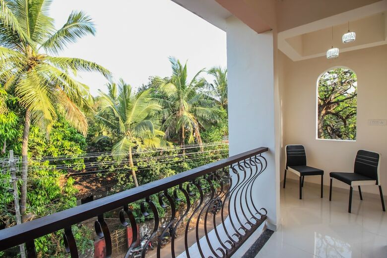 Apartamentos Oyo 10973 Home Exotic 2bhk Pool View Siolim