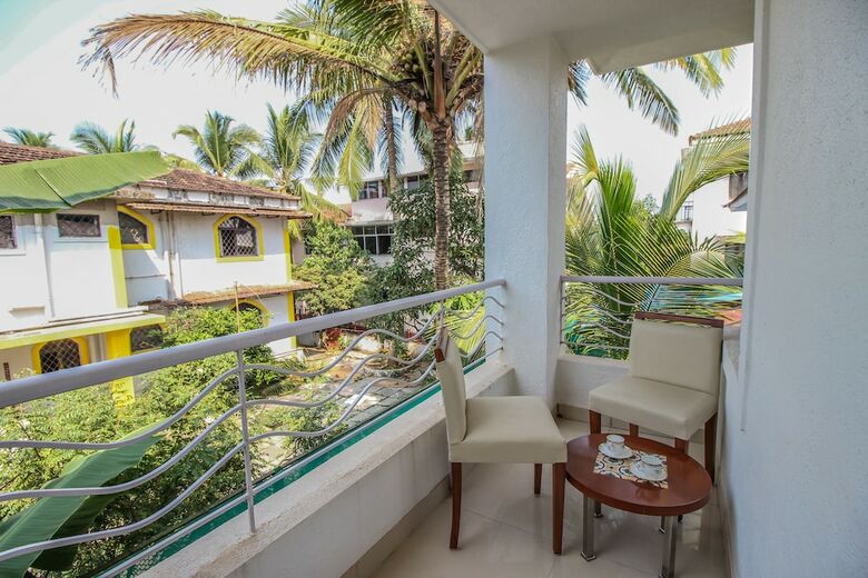 Oyo 10157 Home Exotic 4bhk Villa Dona Paula