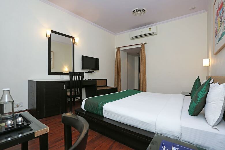 Oyo 551 Hotel York