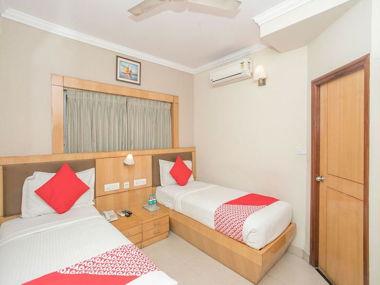 Oyo 461 New Rainbow Business Hotel