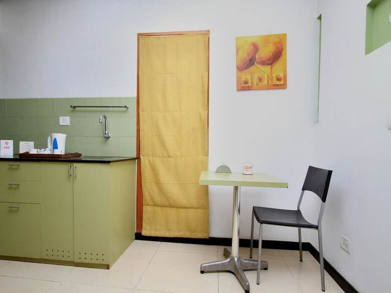 Oyo 554 Hotel Red Carpet Residence
