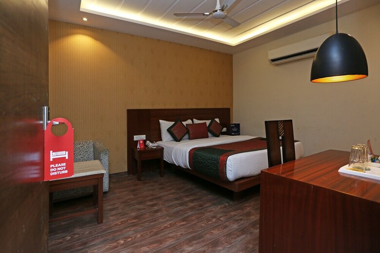 Oyo 443 Hotel Lohias