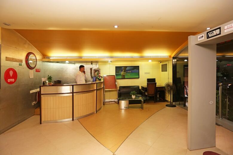 Oyo 443 Hotel Lohias