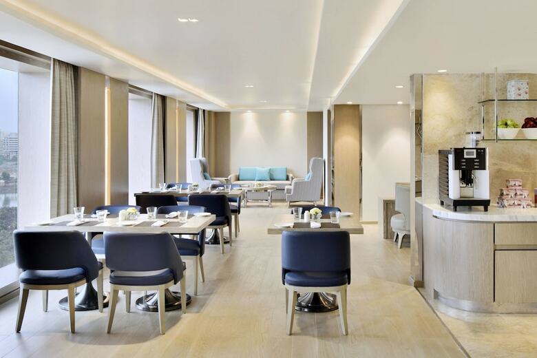 Hotel Courtyard By Marriott Bengaluru Hebbal