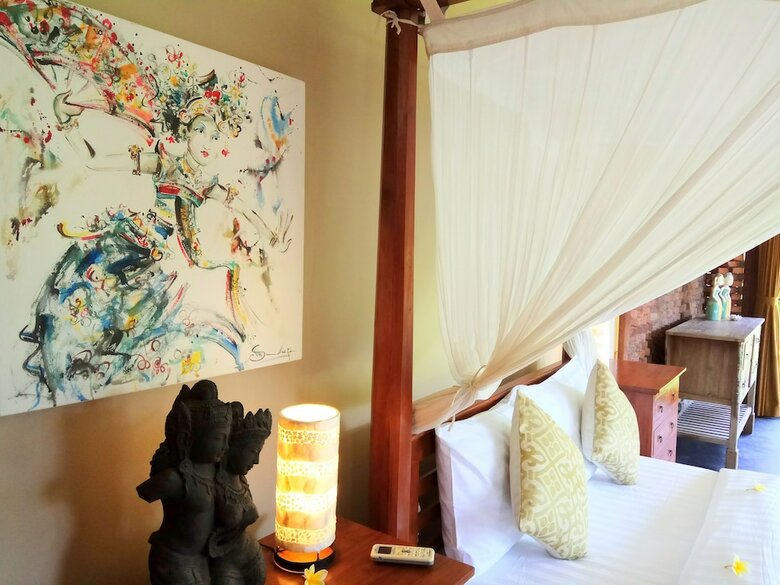 Bed & Breakfast Ubud Suites