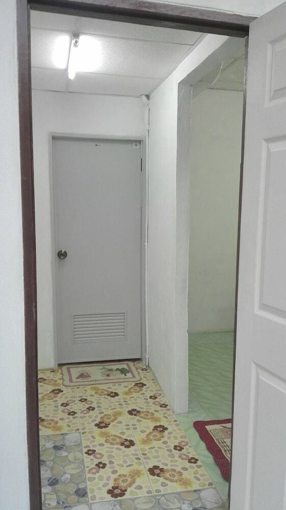 Hotel Ruamjai Homestay