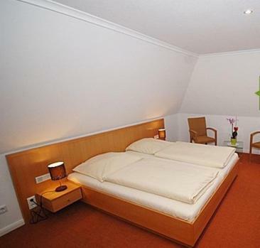 Hotel Und Restaurant Petit Robby